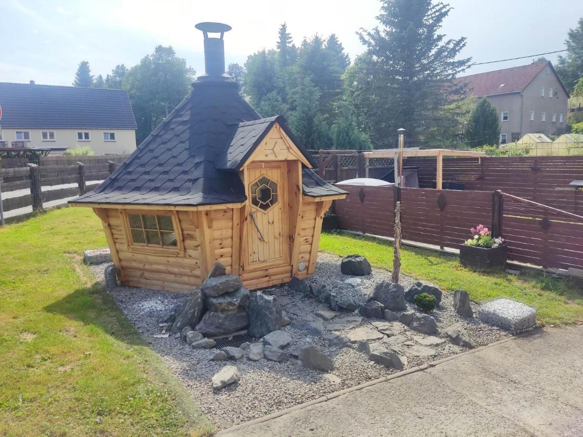 Ferienwohnung Am Hofladen Hellendorf - Saechsische Schweiz Bad Gottleuba Exteriör bild